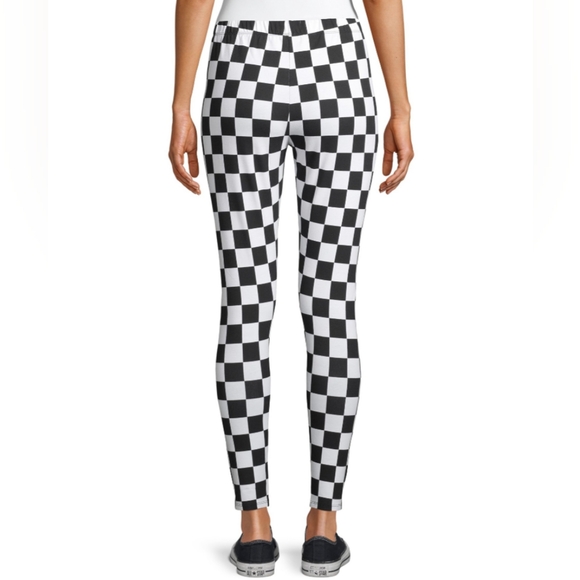 No Boundries Checkered Leggings - Picture 3 of 9
